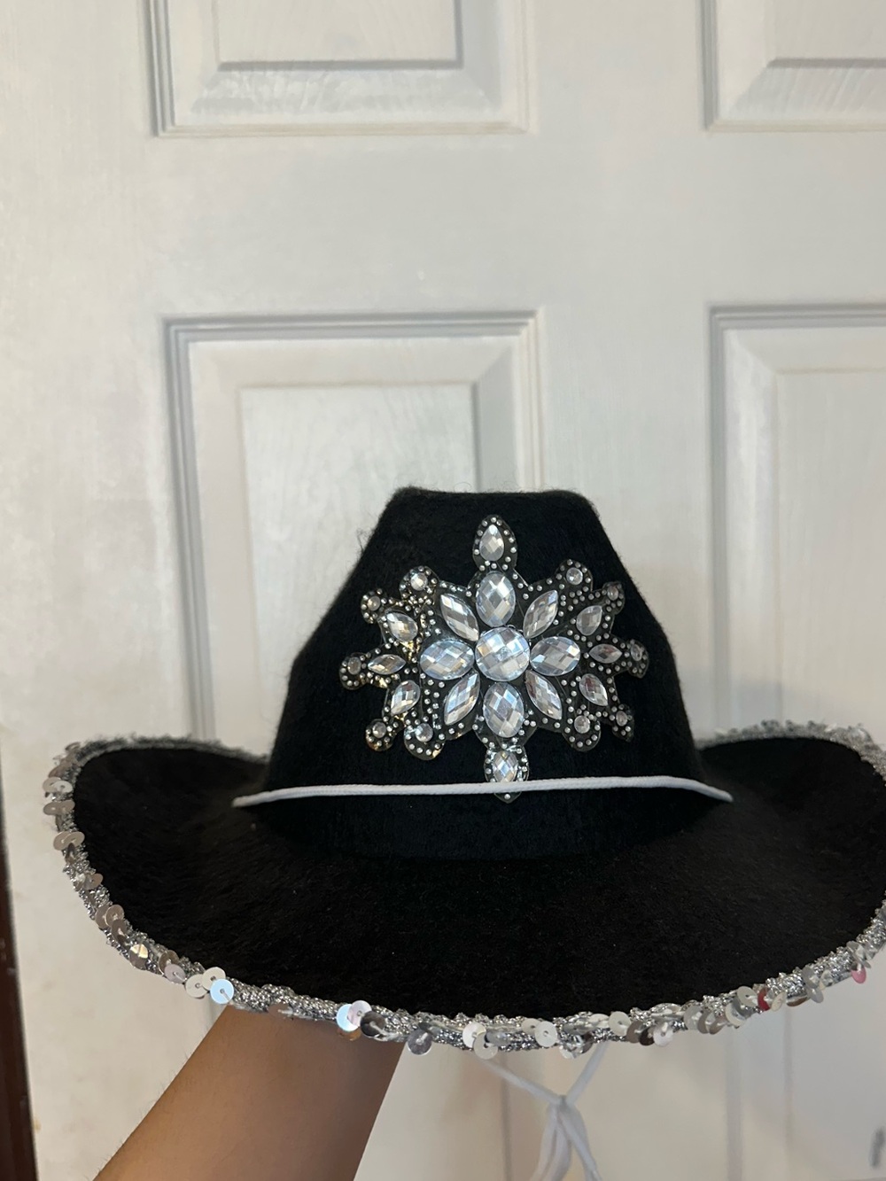 Black Women's Embellished Western Hat with Crystal Accent